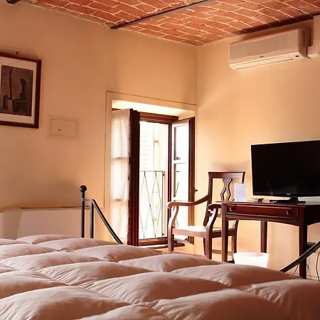 Cascina La Carlotta * Castel Boglione